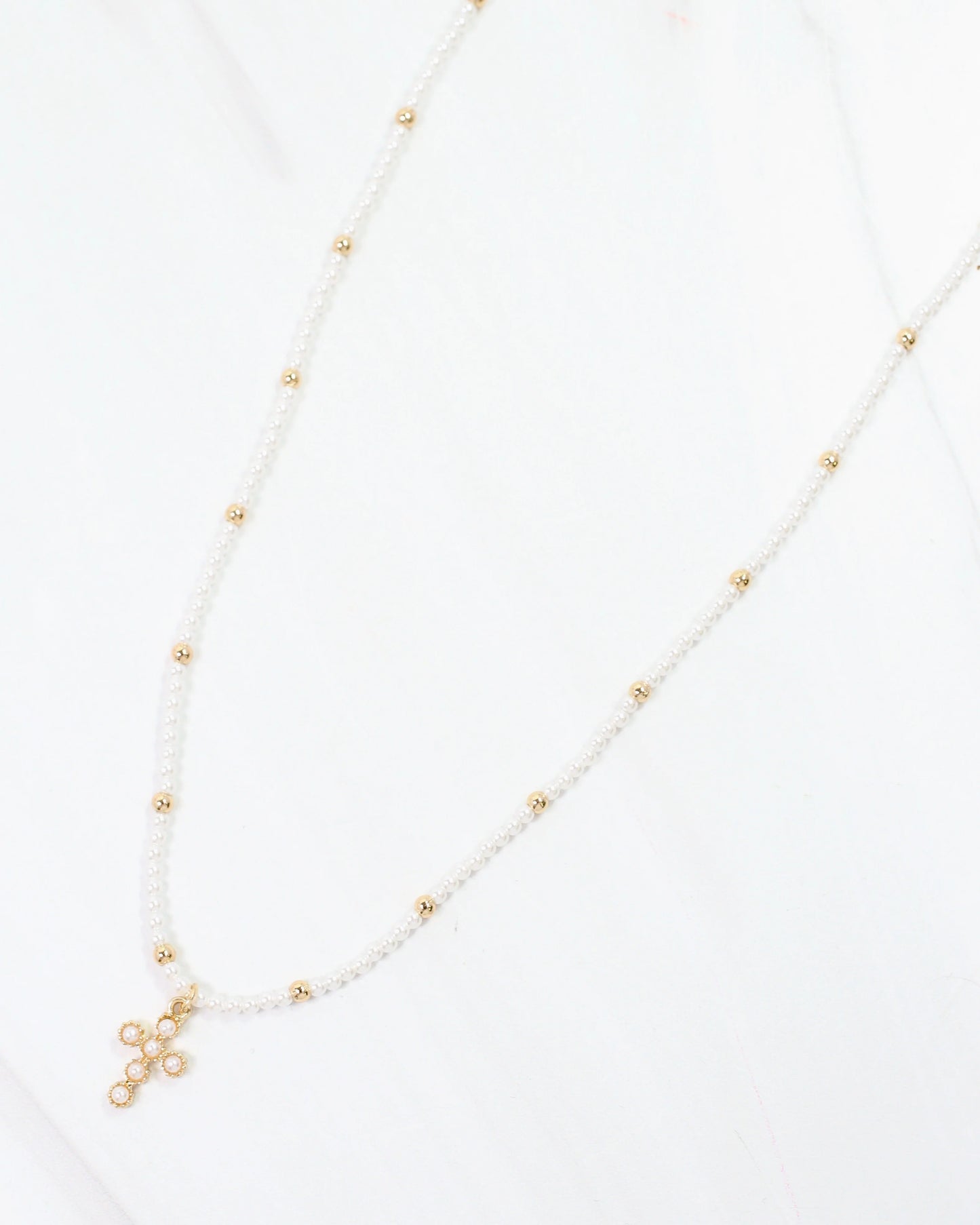 Wonders Pearl and Cross Necklace