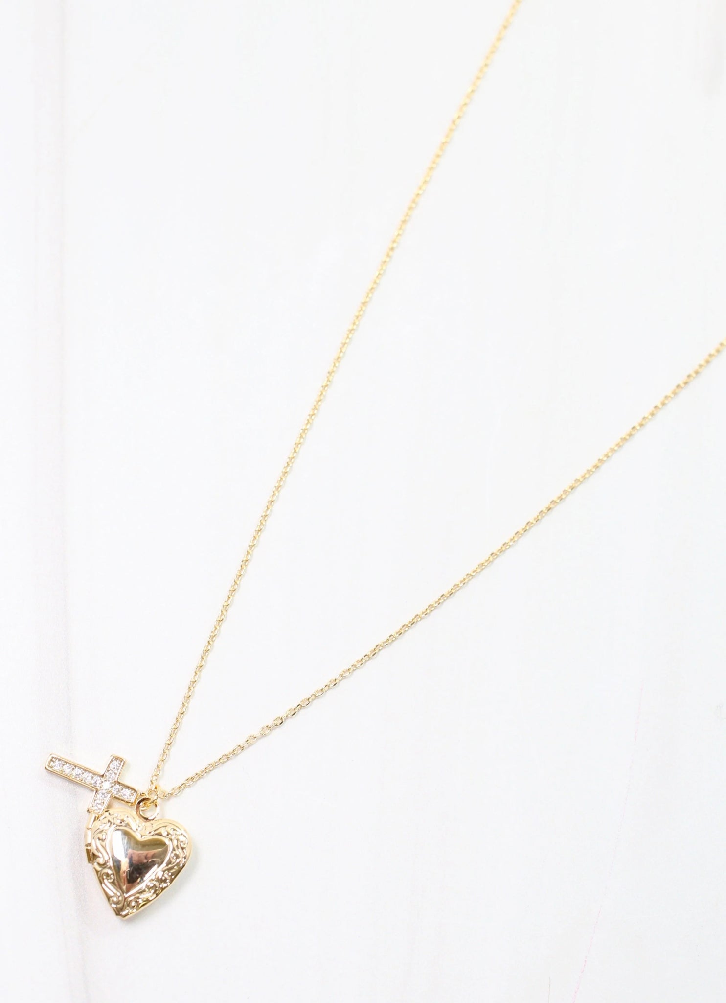 Guard Your Heart Necklace - The Adorned Co.