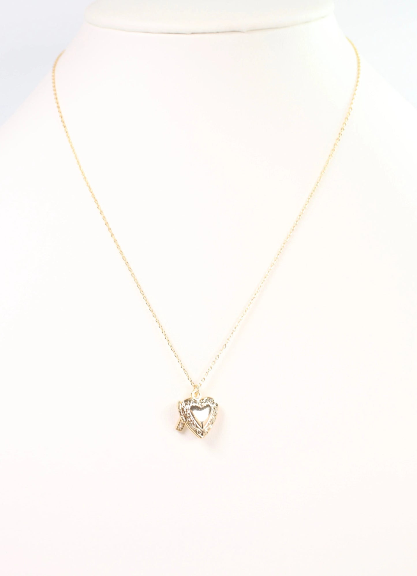 Guard Your Heart Necklace - The Adorned Co.